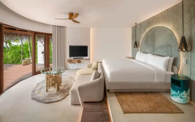 Best Suite Hotels for Corporate Hosting: Definitive Guide & Analysis