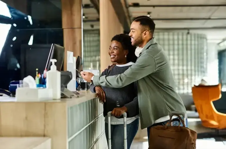 How to Manage Suite Hotels Service Delays: Definitive Guide