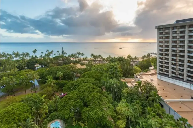 Top Hospitality Retreats in America: Definitive Guide & Asset Analysis